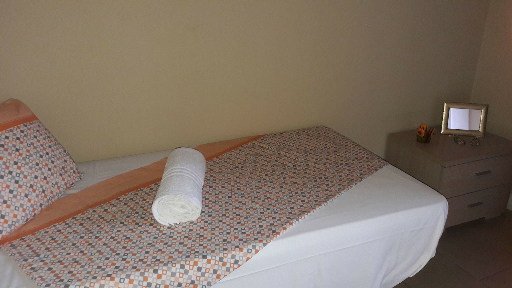 Bastiano'S Rooms คาตาเนีย ภายนอก รูปภาพ