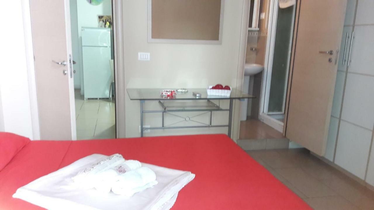 Bastiano'S Rooms คาตาเนีย ภายนอก รูปภาพ