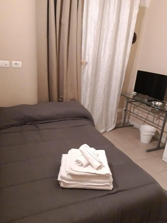 Bastiano'S Rooms คาตาเนีย ภายนอก รูปภาพ