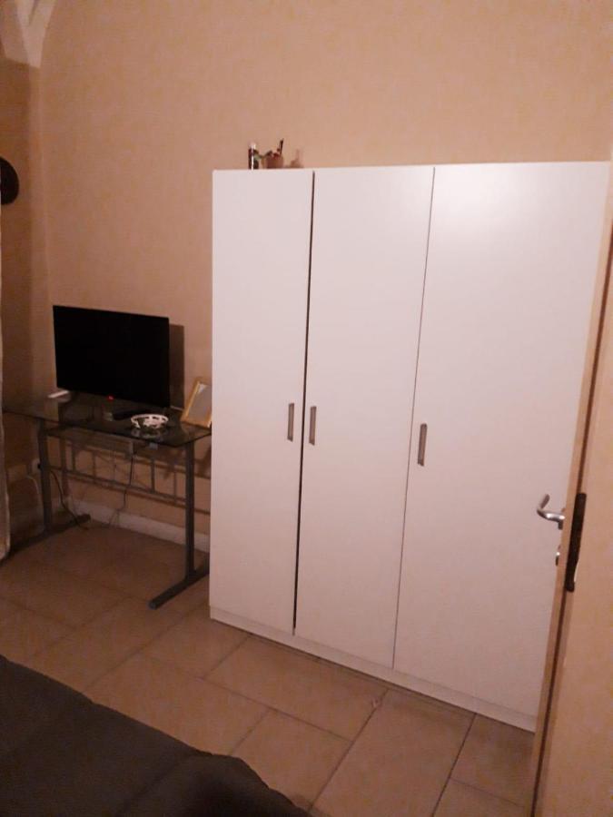 Bastiano'S Rooms คาตาเนีย ภายนอก รูปภาพ
