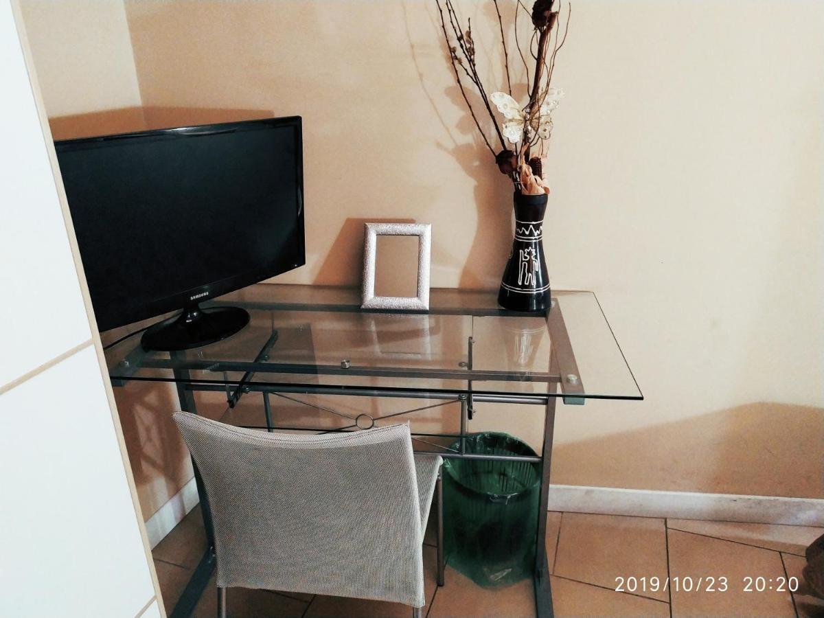 Bastiano'S Rooms คาตาเนีย ภายนอก รูปภาพ